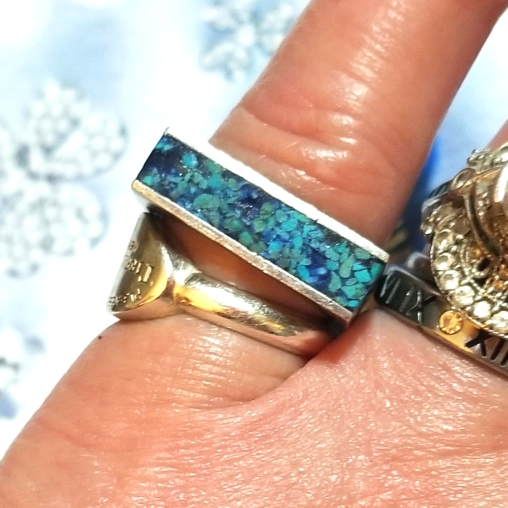 VTG TAXCO designer signed Square Crushed Turquoise Band Ring - Picture 8 of 8
